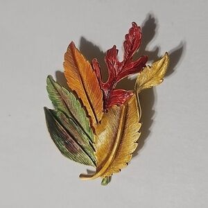 Jonathan Large Fall Brooch